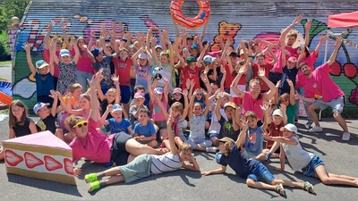 Unter dem Motto „Tolltastisches Schlaraffenland“ verbrachten die Kinder eine tolle Zeit beim Sommerferienprogramm der Stadtjugendpflege im Tollhaus.<br> (Foto: Stadtjugendpflege Freising)