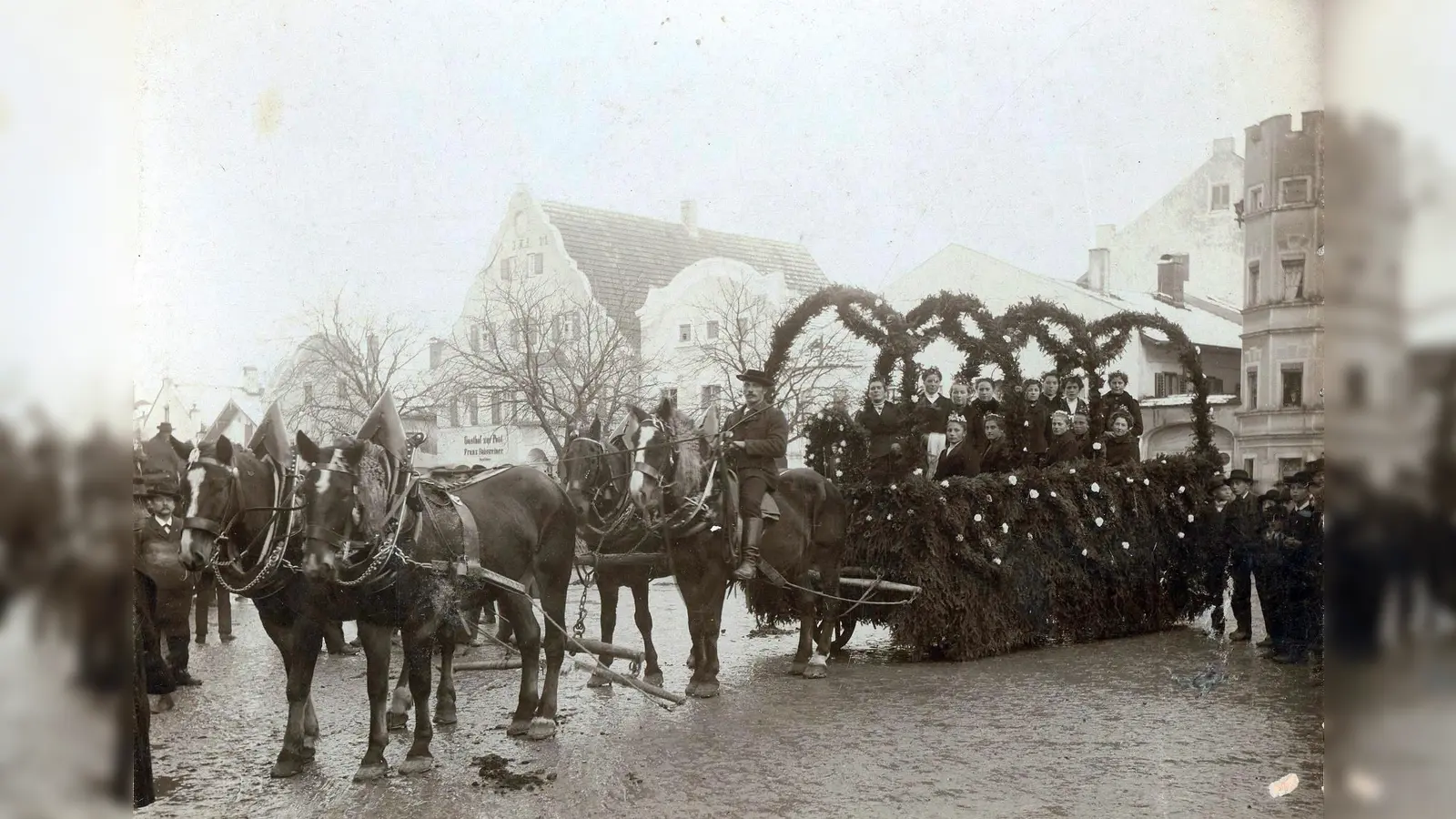 Die Leonhardifahrt in Grafing kann auf eine über 300-jährige Tradition zurückblicken.  (Foto: VA/Museum der Stadt Grafing)