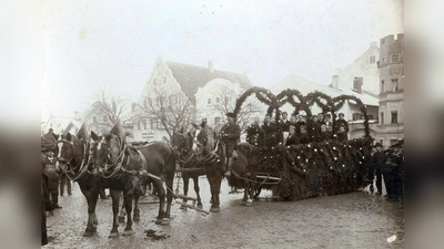 Die Leonhardifahrt in Grafing kann auf eine über 300-jährige Tradition zurückblicken.  (Foto: VA/Museum der Stadt Grafing)