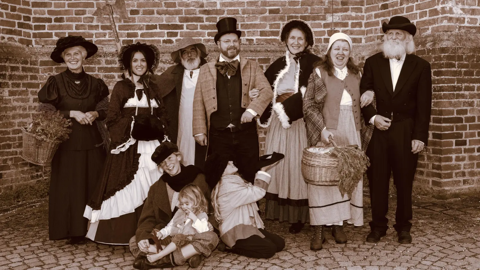 Beim Straßentreiben geht&#39;s zurück in die Zeit von 1860. (Foto: Moosburg Marketing)