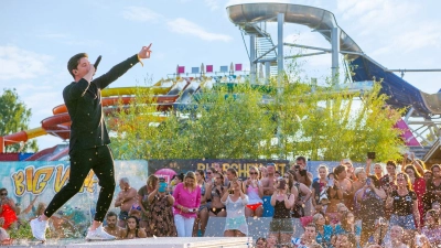 Nicos Santos begeistert in der Therme Erding. (Foto: Therme Erding)