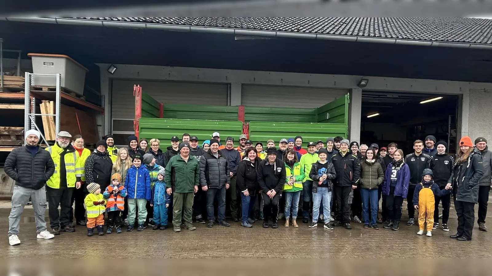 Trotz des Wetters war die Beteiligung der Aktion groß. (Foto: Scherer)