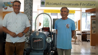 Der ELF-Bezirksvorsitzende Michael Hamburger (links) und Egon Eicher, der durch das Museum führte. (Foto: privat)