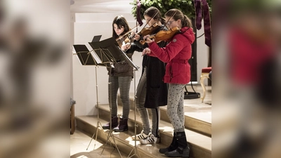Die Schülerinnen und Schüler der Musikschule Freising haben sich bereits intensiv auf das Konzert vorbereitet. (Foto: Markus Lange)