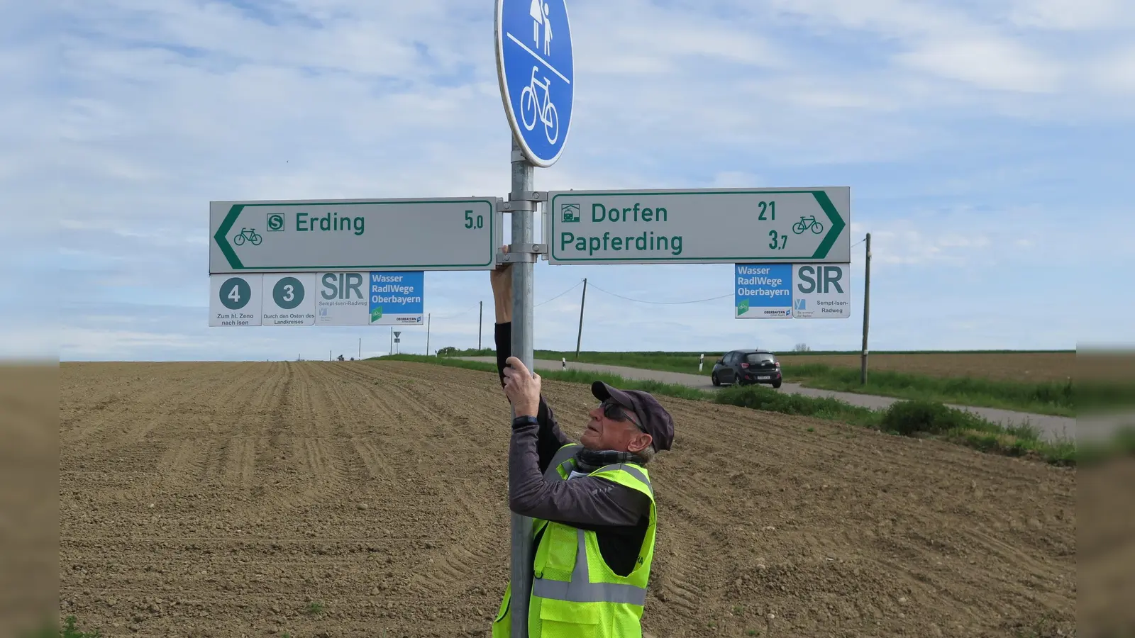 Die Instandhaltung der Radwege ist mit einem erheblichen Aufwand verbunden. (Foto: ADFC)