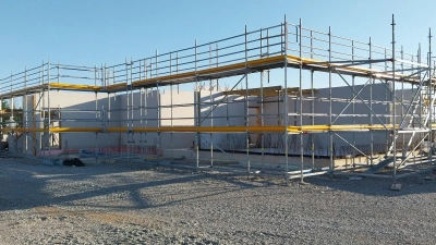 Der Neubau schreitet gut voran und alles läuft planmäßig. (Foto: vli)