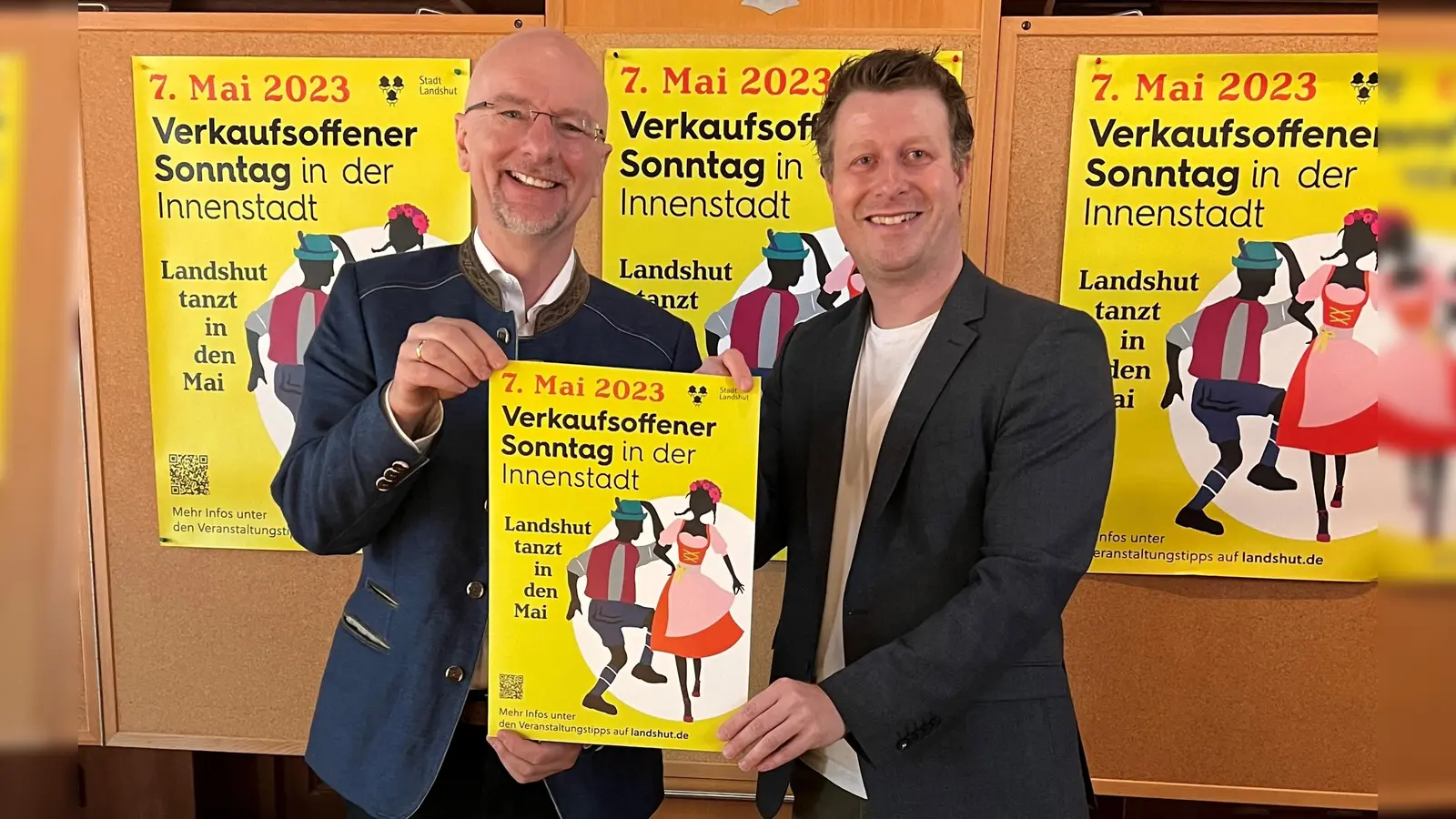 Stellten das Programm vor: Landshuts OB Alexander Putz (li.) und Stadtmarketingleiter Michael Bragulla. (Foto: Stadt Landshut)
