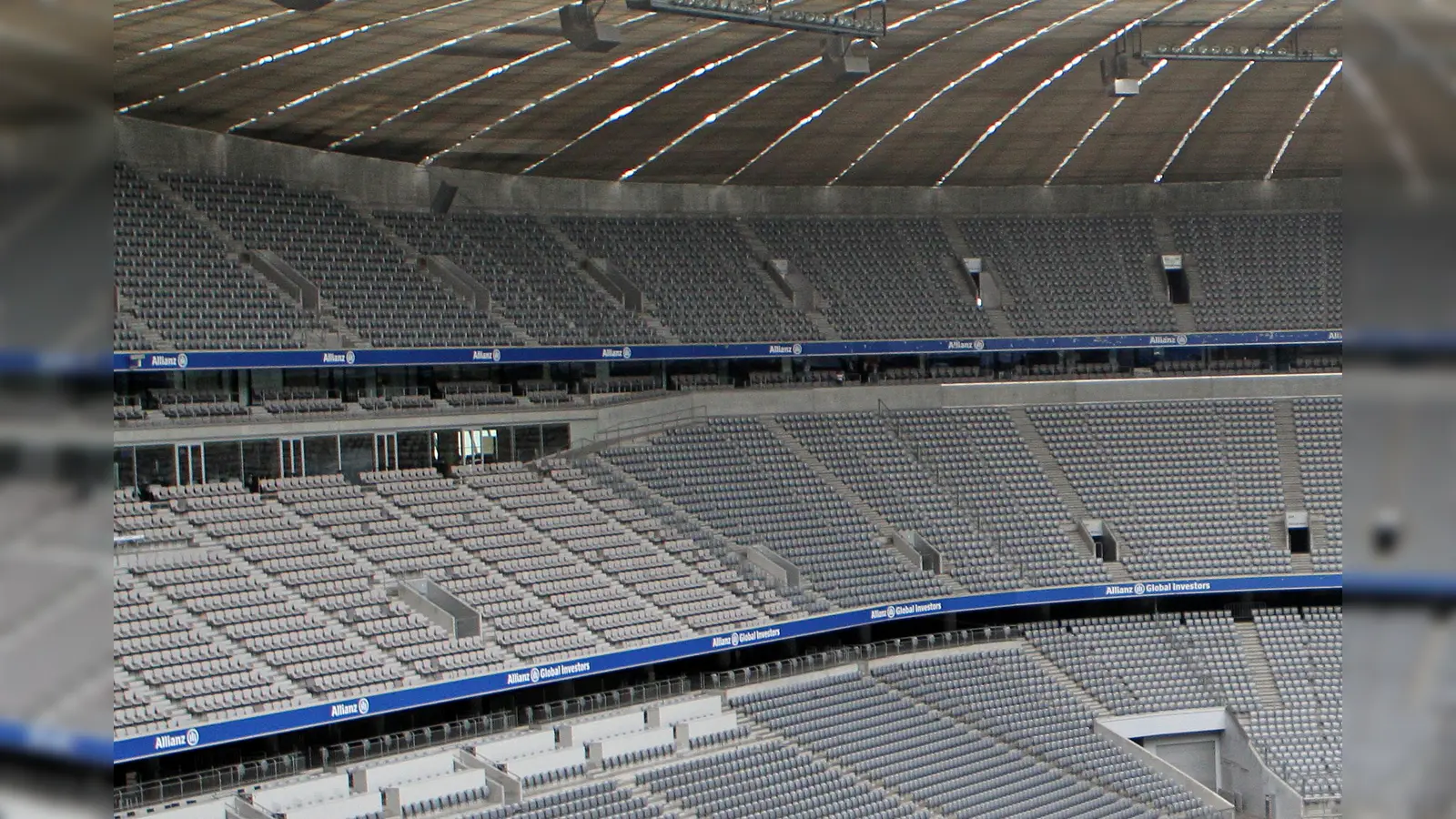 Wie viele Plätze bei den Spielen in der Allianz Arena sein besetzt werden, ist noch ungewiss. Die deutsche Elf bestreitet hier ihre Gruppenspiele. (Foto: Anne Wild)