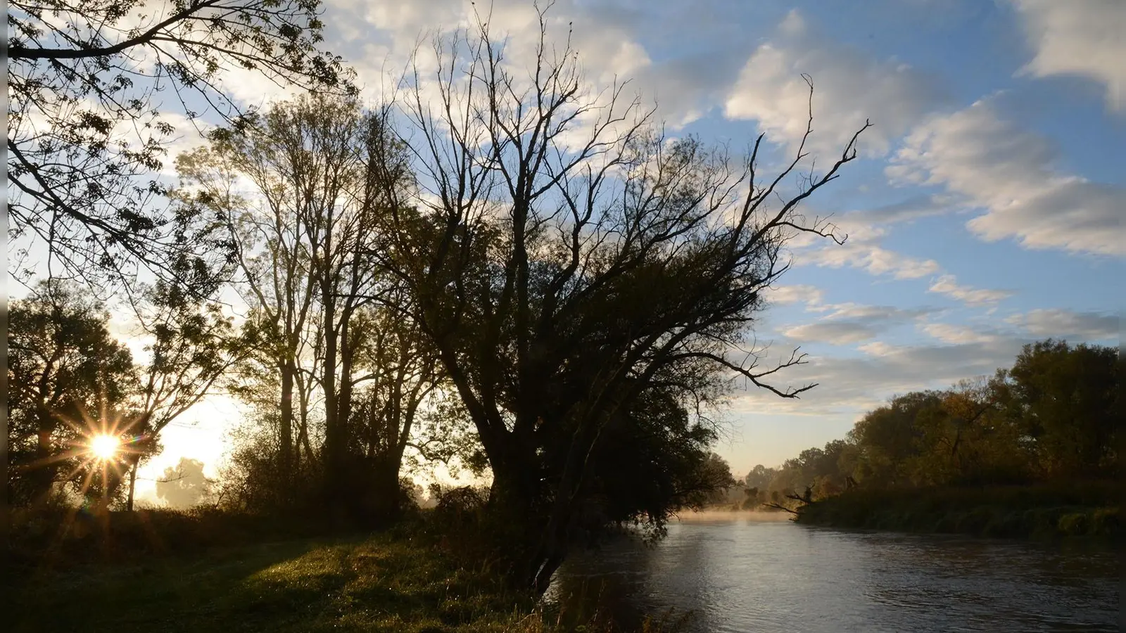Das Ampertal bietet das ganze Jahr über wunderschöne Motive. (Foto: Elke Ritthaler)