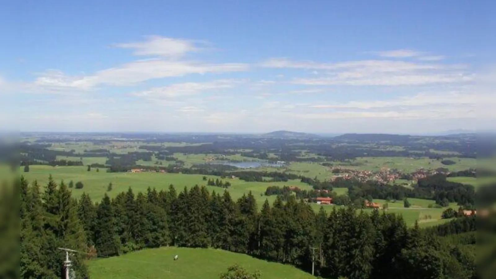 Grünland ist in Bayern prägend für das Landschaftsbild. (Foto: LfL)