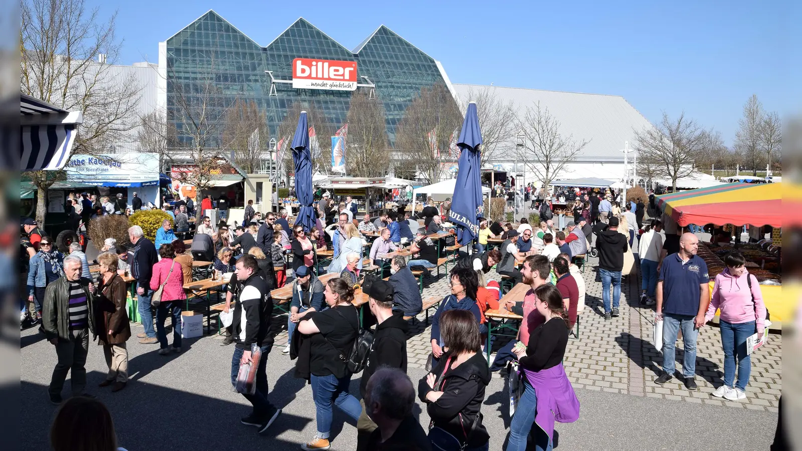 Beste Markt-Atmosphäre gab es wieder einmal bei Möbel Biller. (Foto: Möbel Biller)