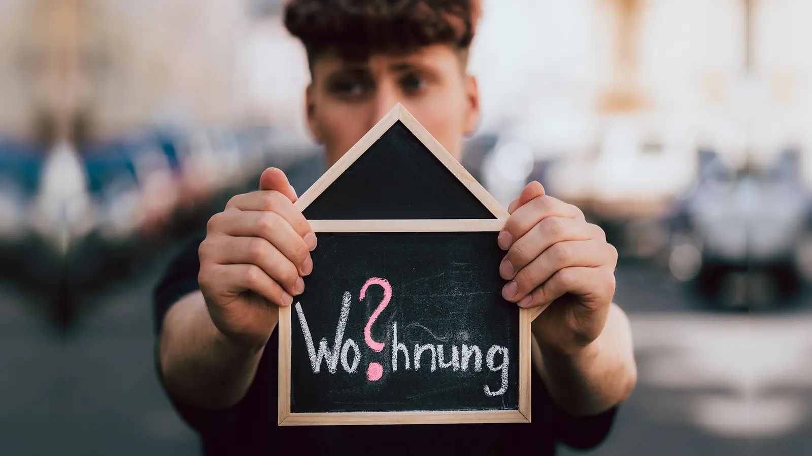 Wo wohnen? – Der Landkreis Freising braucht neue Wohnungen. Nur: Der Neubau muss einfacher und damit günstiger werden, so Experten. (Foto: Florian Göricke)