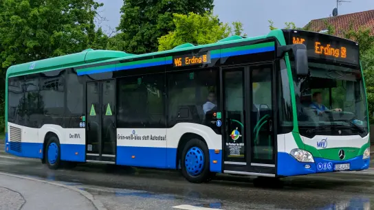 Viele Pendler können sich über flexiblere Busverbindungen freuen. (Foto: German Perfectionist, CC BY-SA 4.0)