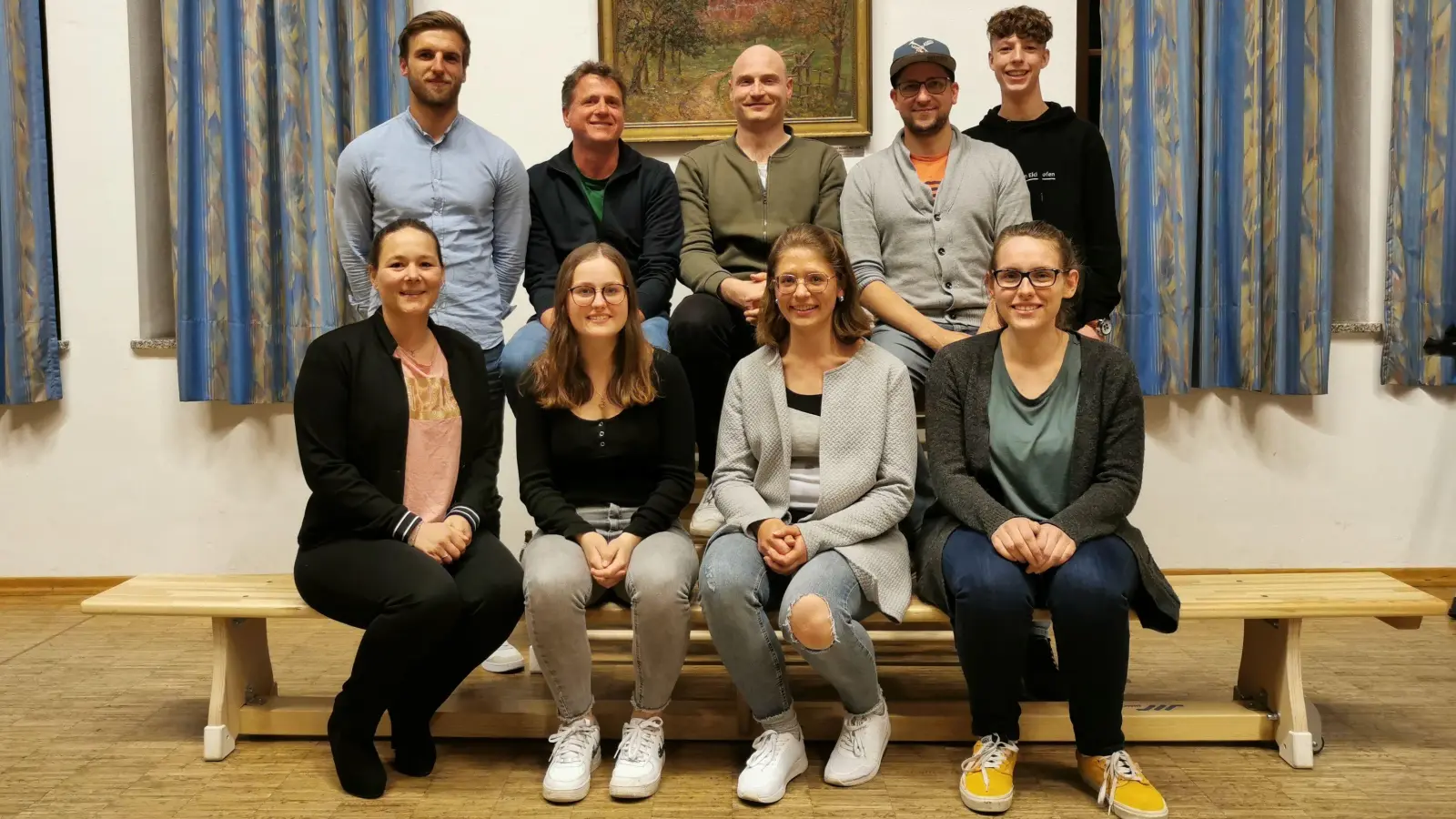 Der neu gewählte Vorstand der Eichhofner Dorfmusik freut sich auf die anstehenden Aufgaben. (Foto: Kristina Kaupe)