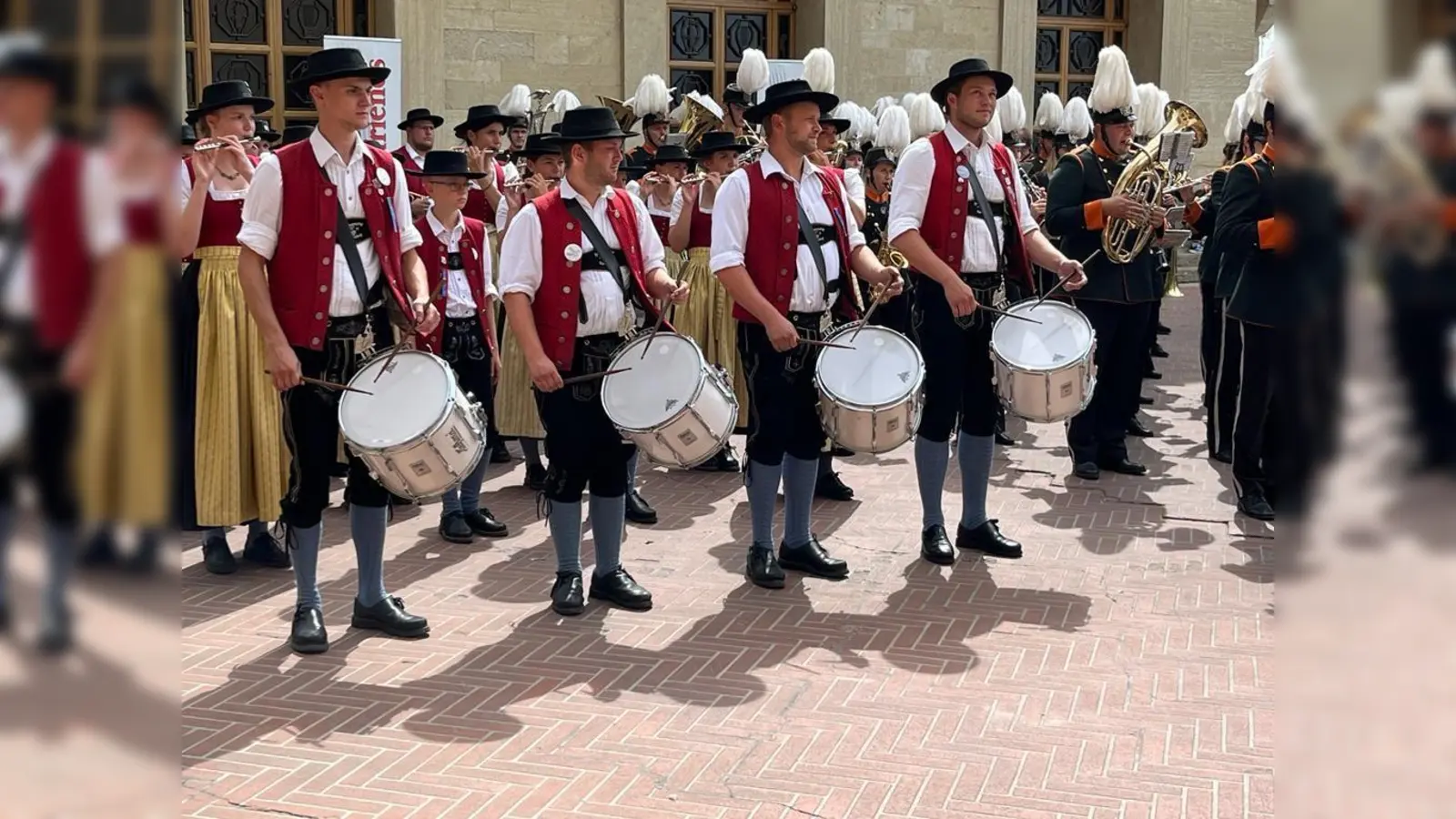 Der Spielmannszug Ebersberg war heuer zu Gast beim Musikfest Adriatica. (Foto: Spielmannszug)