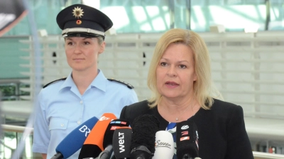 Nancy Faeser bei ihrem Besuch bei der Bundespolizei (Foto: Bundespolizei)