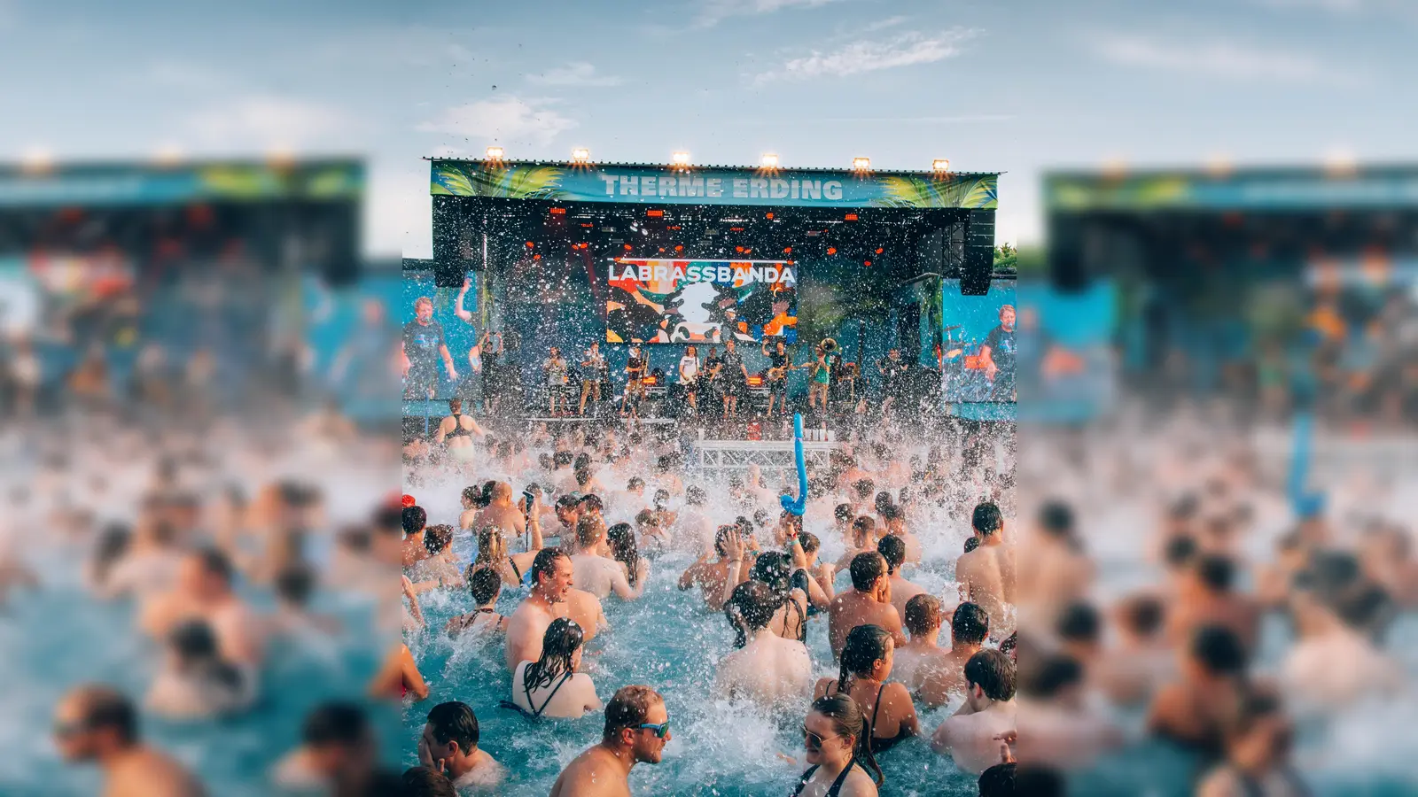 Ab Juni wird die größte Therme der Welt wieder zum Hotspot für Musik- und Sommerliebhaber. (Foto: Therme)