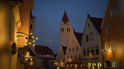 Stimmungsvolle Tage warten im Advent auf Moosburgs Bürger. (Foto: red)