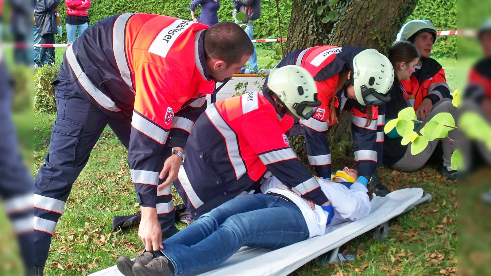 Beim Tag der offenen Tür der Malteser Erding werden die ehrenamtlichen Einsatzkräfte den Besucherinnen und Besuchern ihr Können zeigen. (Foto: Malteser Erding)