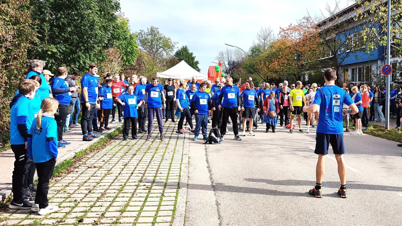 Zahlreiche Teilnehmer nahmen am Lauf teil. (Foto: Lebenshilfe Freising)