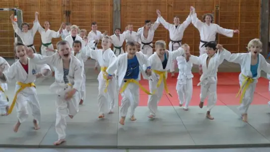 Ab auf die Matte: Kinder ab fünf Jahren können beim TSV Neufahrn Judo ausprobieren. (Foto: Verein)
