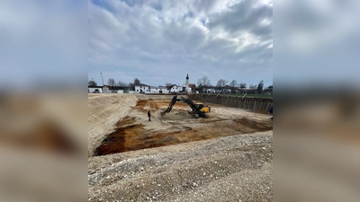 Ein Großprojekt entsteht derzeit in Berglern. (Foto: Adrian Scharl)