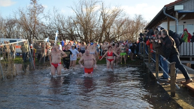 Die Wasserwacht freut sich auf viele Teilnehmer. (Foto: Wasserwacht Moosburg)