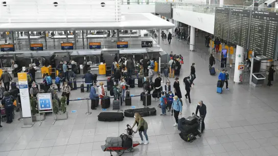 Der Aufwärtstrend am Flughafen hält an. Für 2022 werden über 30 Millionen Passagiere erwartet. (Foto: ar/ATF/FMG)