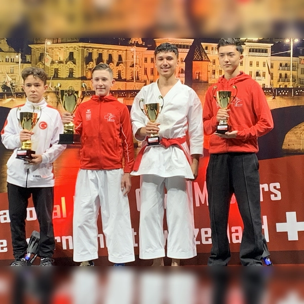 v. l.: 2. Pl. Kormaz Atakan, 1. Pl. Luethy Corsin Dio, 3. Pl. Mehvan Alhamad, 3. Pl. Iseppi Nevio (Quelle: TSV Erding)