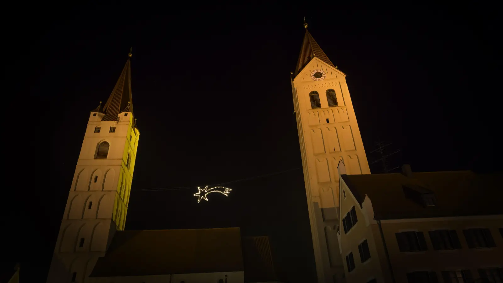 Ein Stern steht über der Stadt... (Foto: Matthias Gabriel)