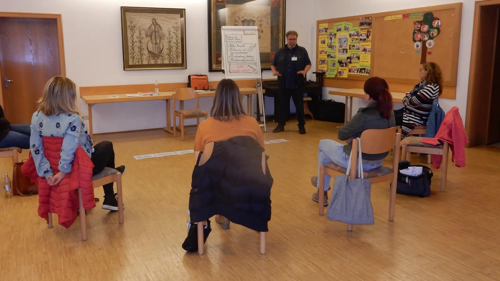 Referent Sebastian Wurmdobler bei seinem Kurs vergangenen Herbst. (Foto: Kolping)