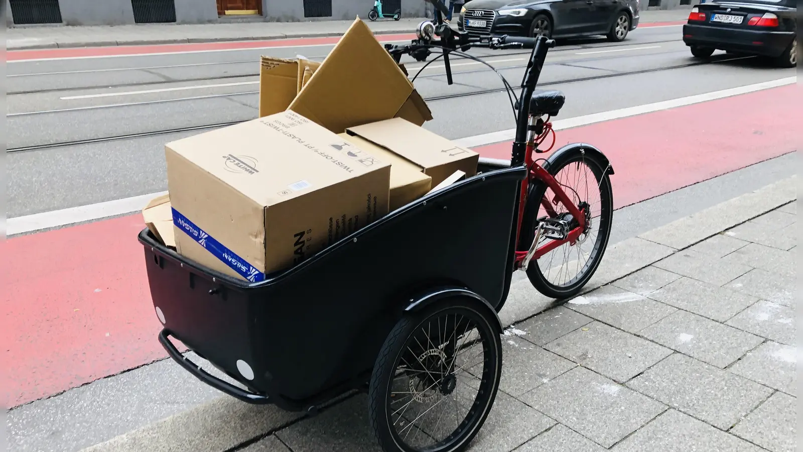 Kann das Lastenrad das Auto ersetzen? Wie wird es angenommen? Eine Umfrage soll nun Aufschluss geben. (Foto: hw)