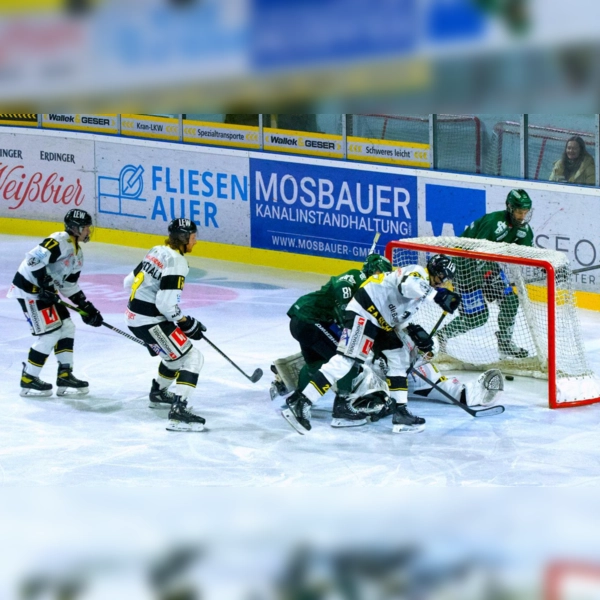 Das 1:0 durch Maximilian Forster im Spiel gegen die EA Schongau. Endstand 10:0. (Foto: Erding Gladiators)