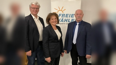 Die bewährten Kräfte der Freien Wähler Benno Zierer, Marianne Heigl und RainerSchneider (v.r.) kämpfen erneut um die Wählergunst. (Foto: red)